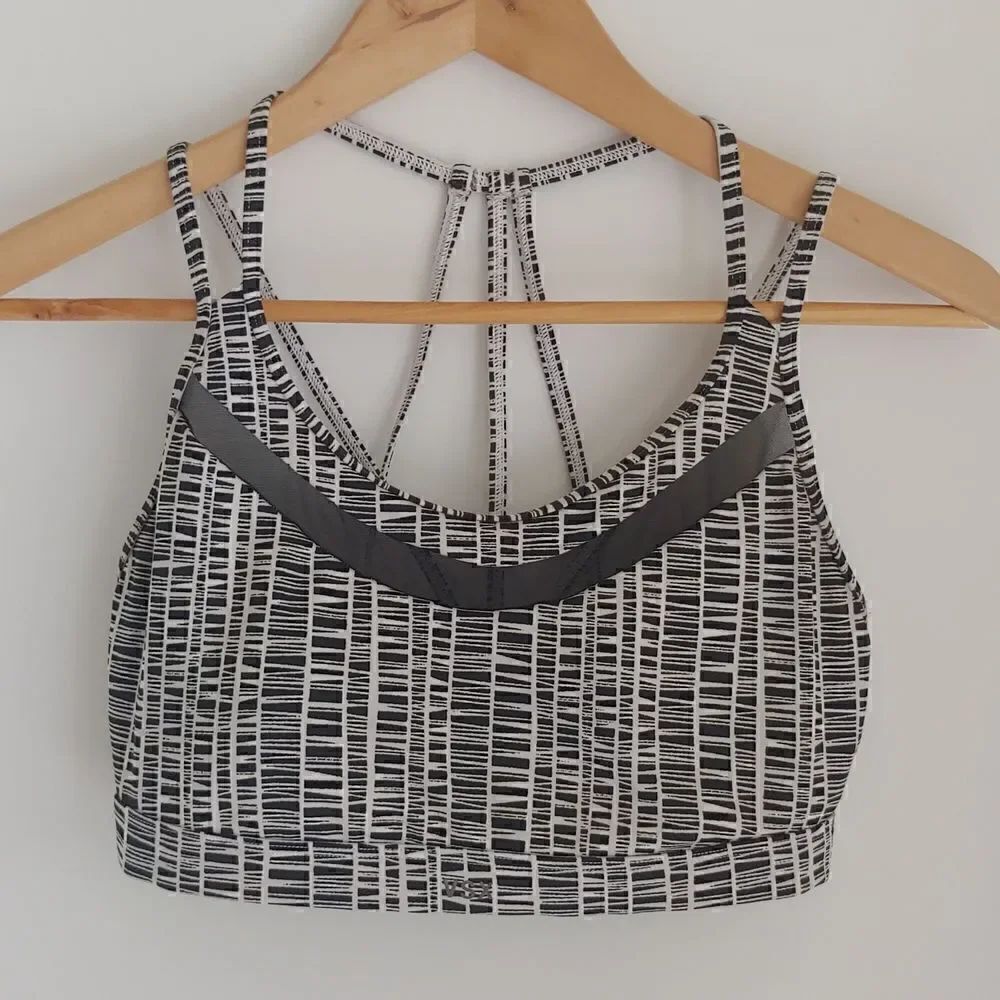 VSX Sport Victoria's Secret Sports Bra Black White Size S